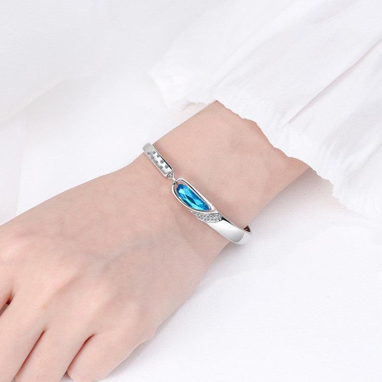 Pulseira Crystal Azul Liga Banhada a Prata